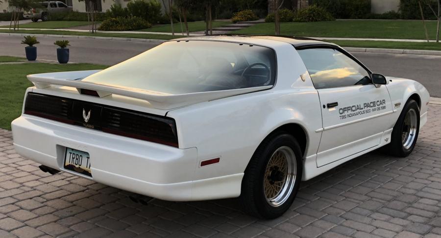  Pontiac Firebird Trans Am Turbo 20th Anniversary Indy 500 Pace Car (1 of 1555) 1989 года  (фото 3 из 60)